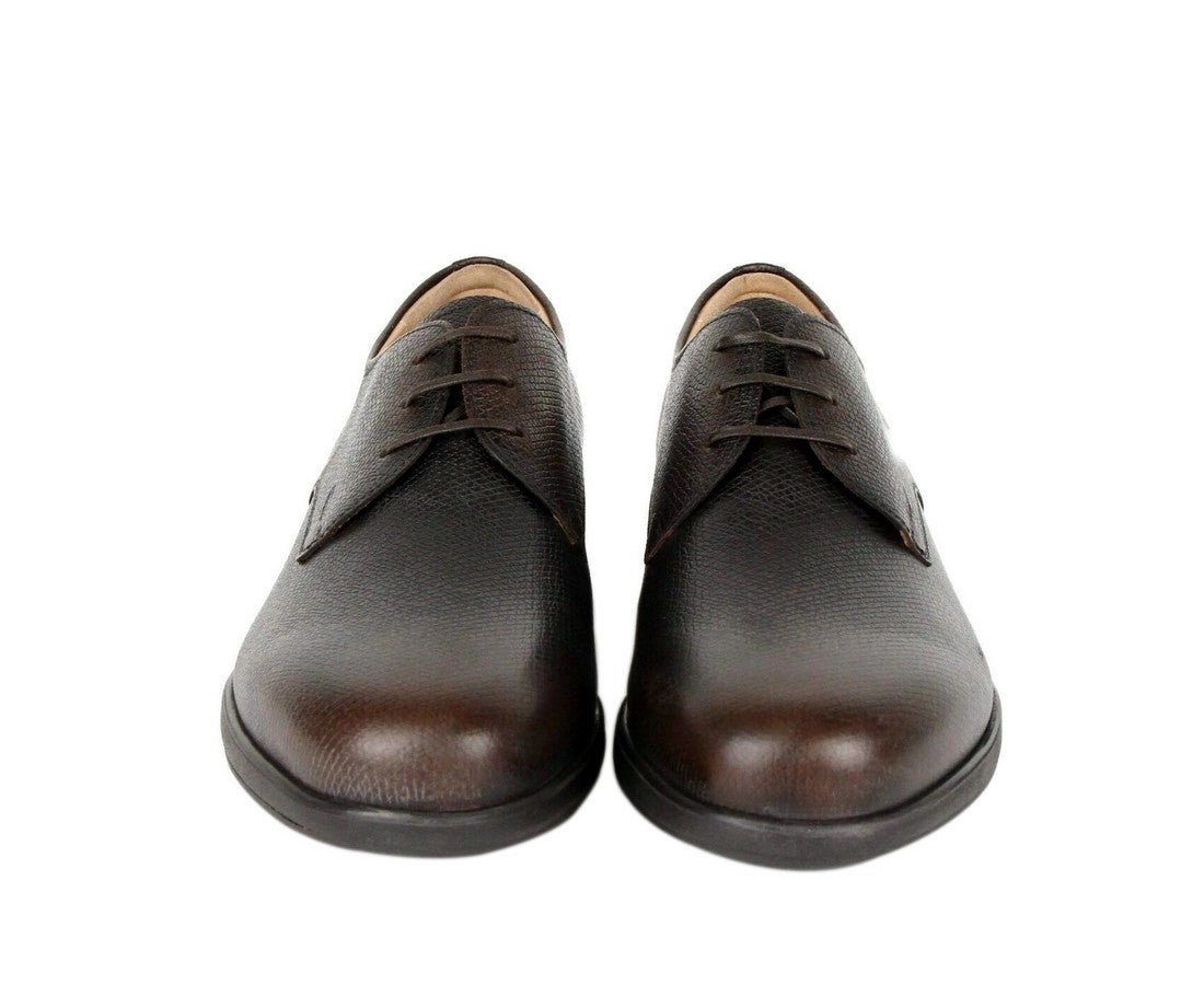 Salvatore Ferragamo Pebble Leather Oxford Shoe