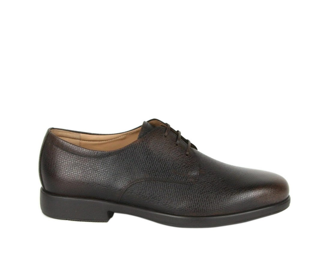 Salvatore Ferragamo Pebble Leather Oxford Shoe