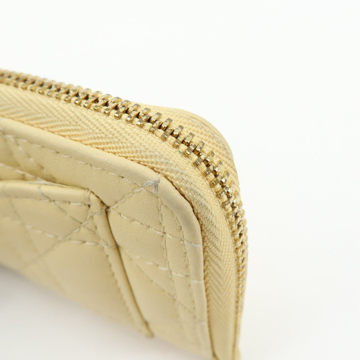 Christian Dior Lady Dior Card Holder Cannage Quilt Patent Yellow Leather Card Holders Accessory (Pre-Owned)