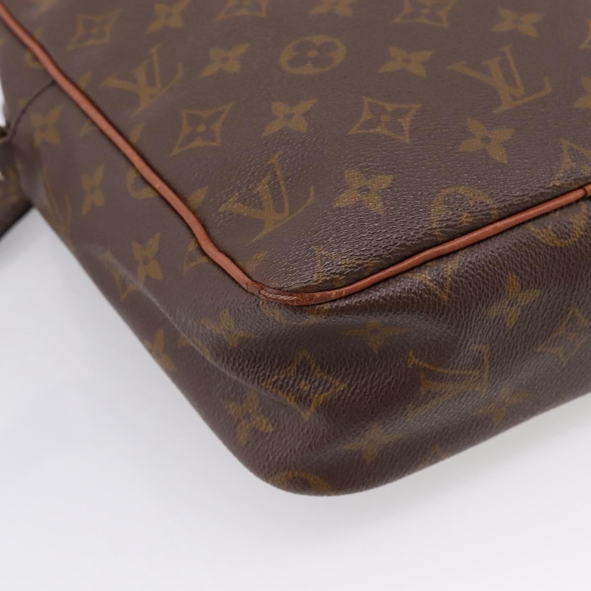 Louis Vuitton Marceau Messenger Monogram Canvas Brown Canvas Shoulder Bag Bag (Pre-Owned)