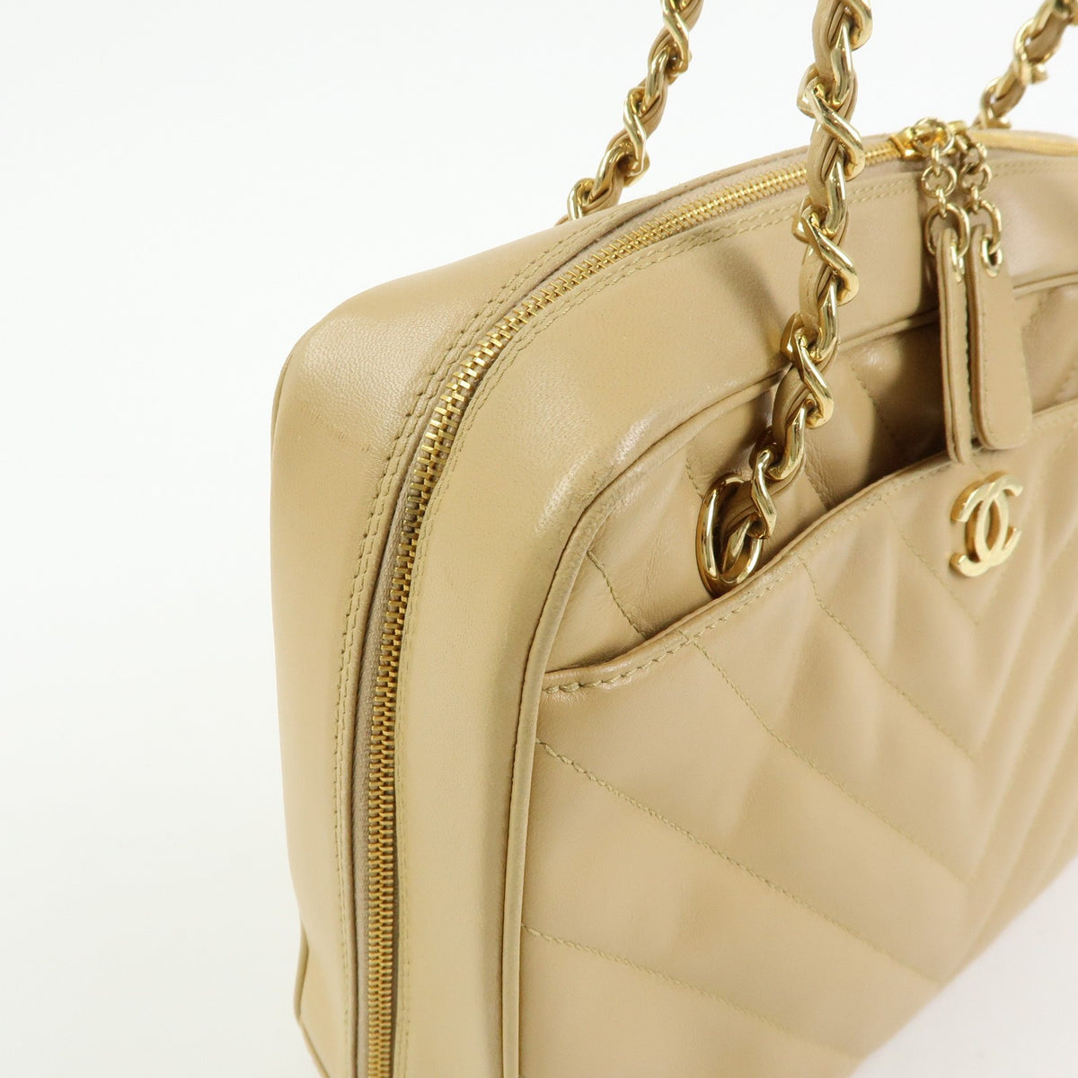 Chanel Vintage Pocket Camera Chevron Lambskin Beige Leather Handbag (Pre-Owned)
