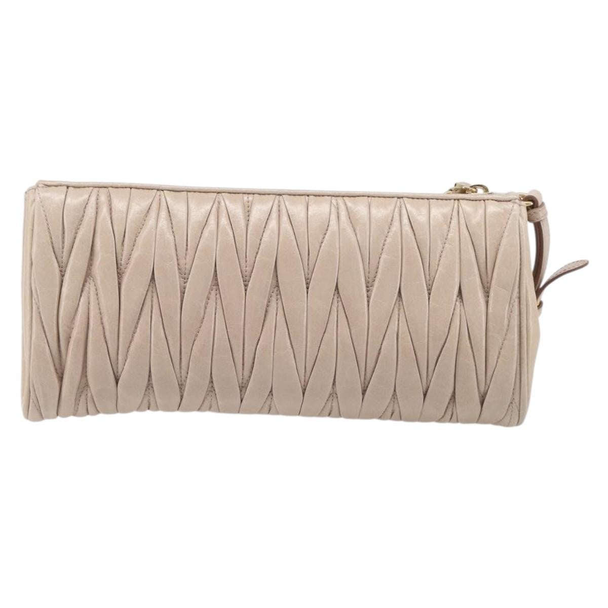 Miu Miu Zip Wristlet Matelasse Leather Beige Leather Clutche & Pouche Bag (Pre-Owned)