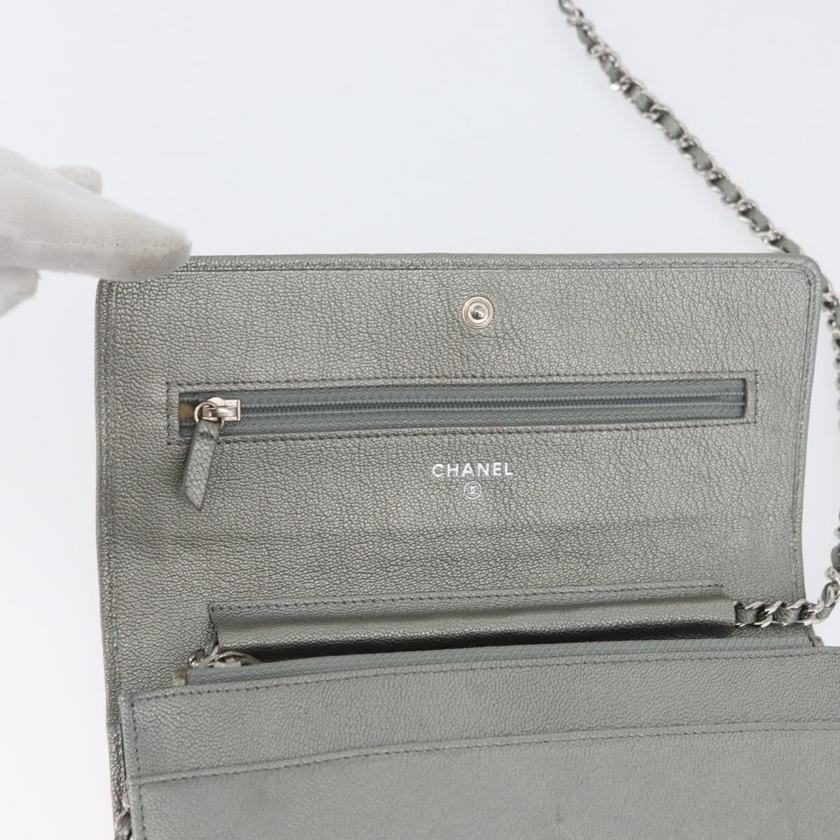 Chanel Round Cc Wallet On Chain Goatskin Silver Leather Crossbody Bag Bag (Pre-Owned)