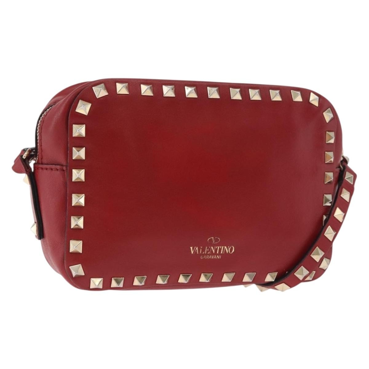 Valentino Garavani Rockstud Camera Leather Red Leather Shoulder Bag Bag (Pre-Owned)