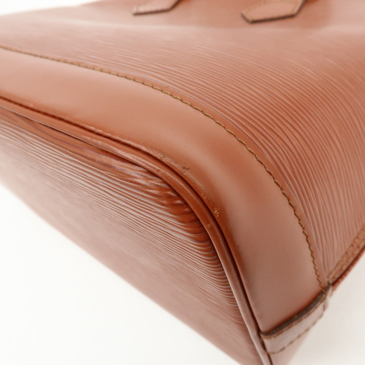Louis Vuitton Alma Epi Leather Brown Leather Handbag (Pre-Owned)