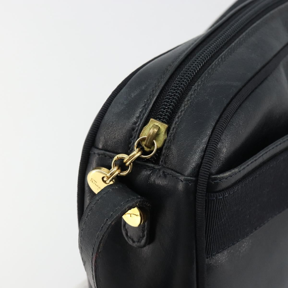 Salvatore Ferragamo Vala Leather Navy Leather Shoulder Bag Bag (Pre-Owned)