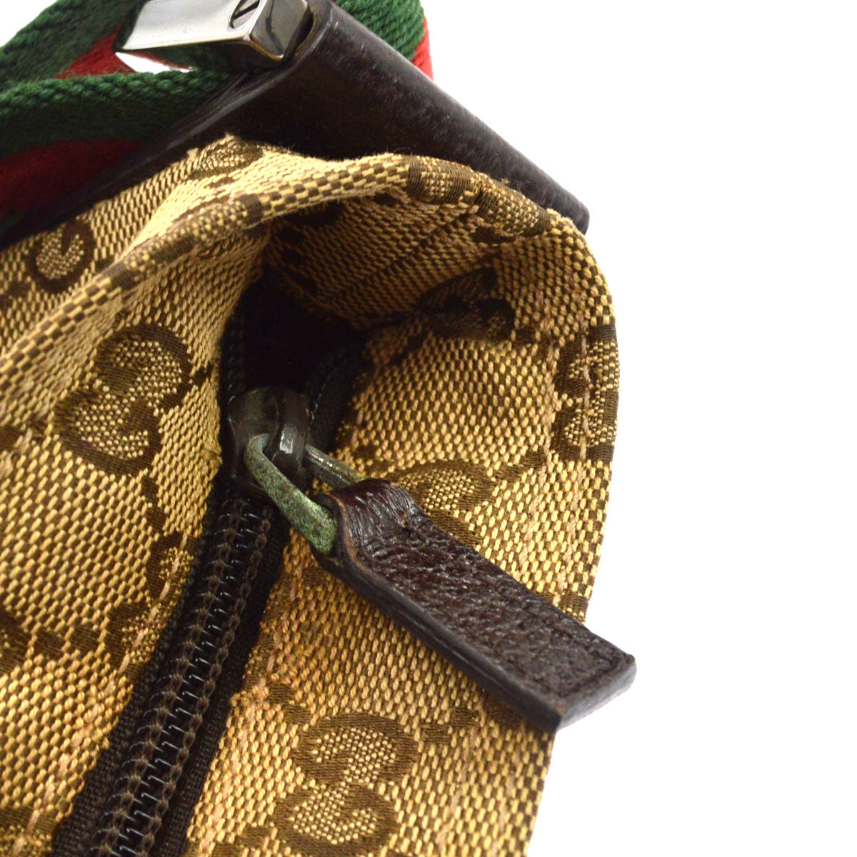 Gucci Web Zip Gg Canvas Beige Canvas Crossbody Bag Bag (Pre-Owned)