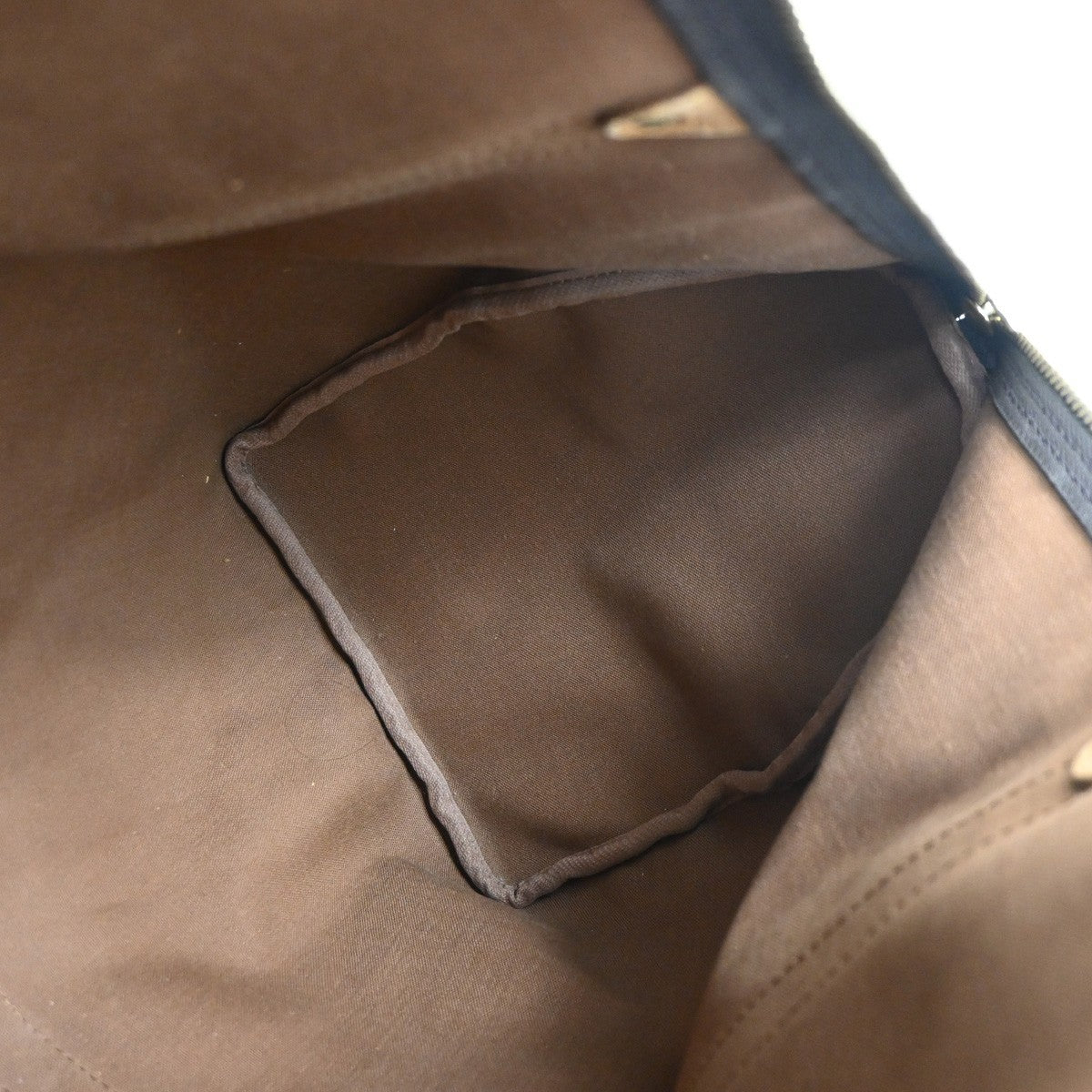 Louis Vuitton Keepall Monogram Canvas Brown Canvas Travel Bag Bag (Pre-Owned)