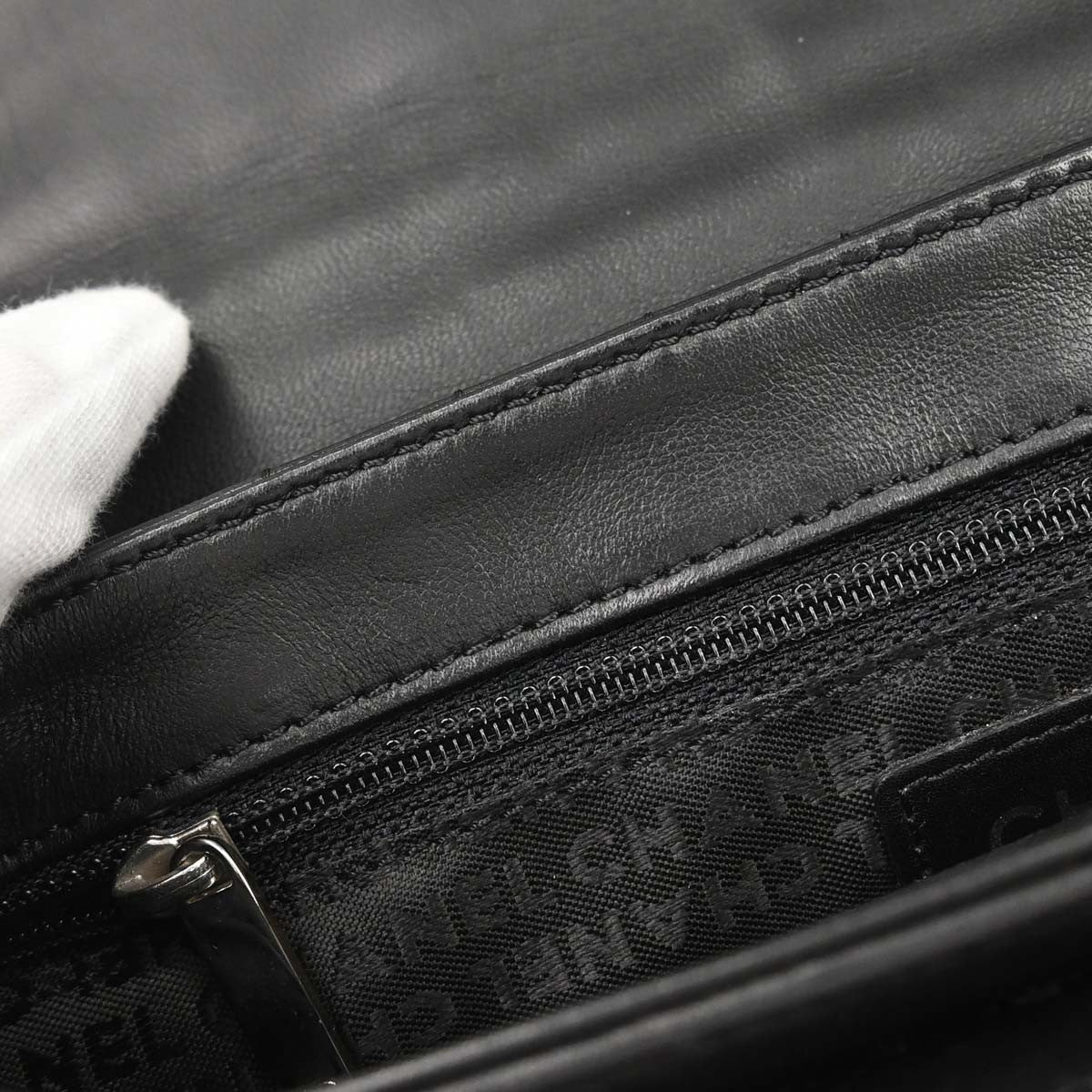 Chanel Camellia No.5 Chain Flap Quilted Lambskin Black Leather Shoulder Bag Bag (Pre-Owned)