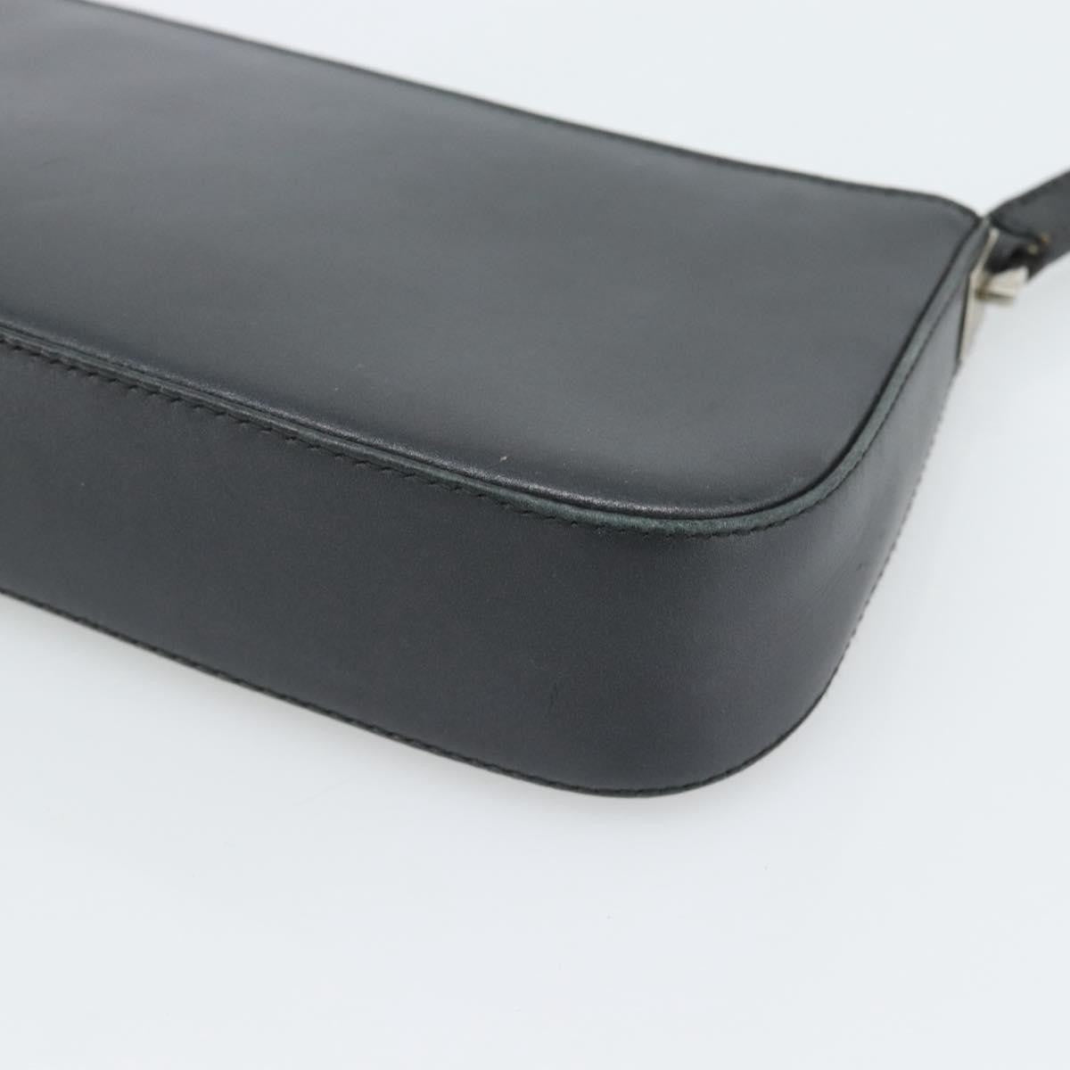 Salvatore Ferragamo Gancini Leather Black Leather Shoulder Bag Bag (Pre-Owned)