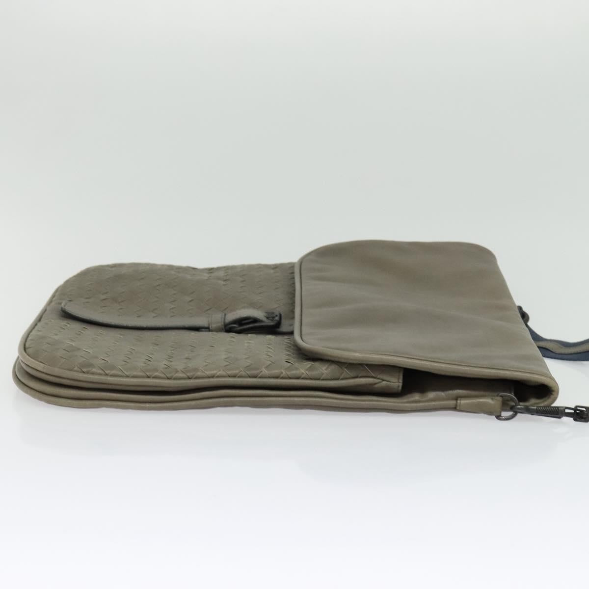 Bottega Veneta Vintage Flap Intrecciato Leather Gray Leather Shoulder Bag Bag (Pre-Owned)