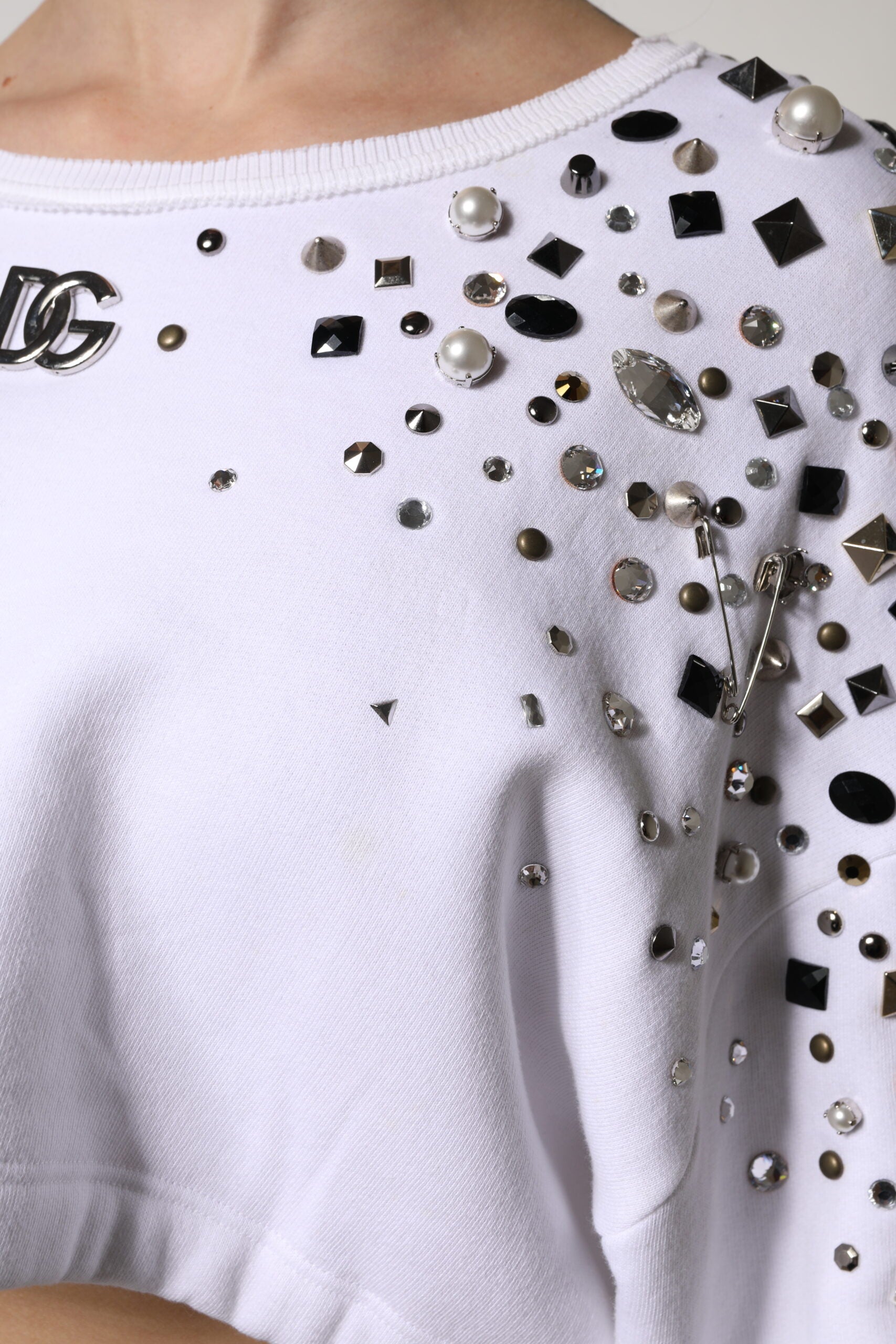 Dolce & Gabbana White Embellished Long Sleeve Cropped Women's Sweater