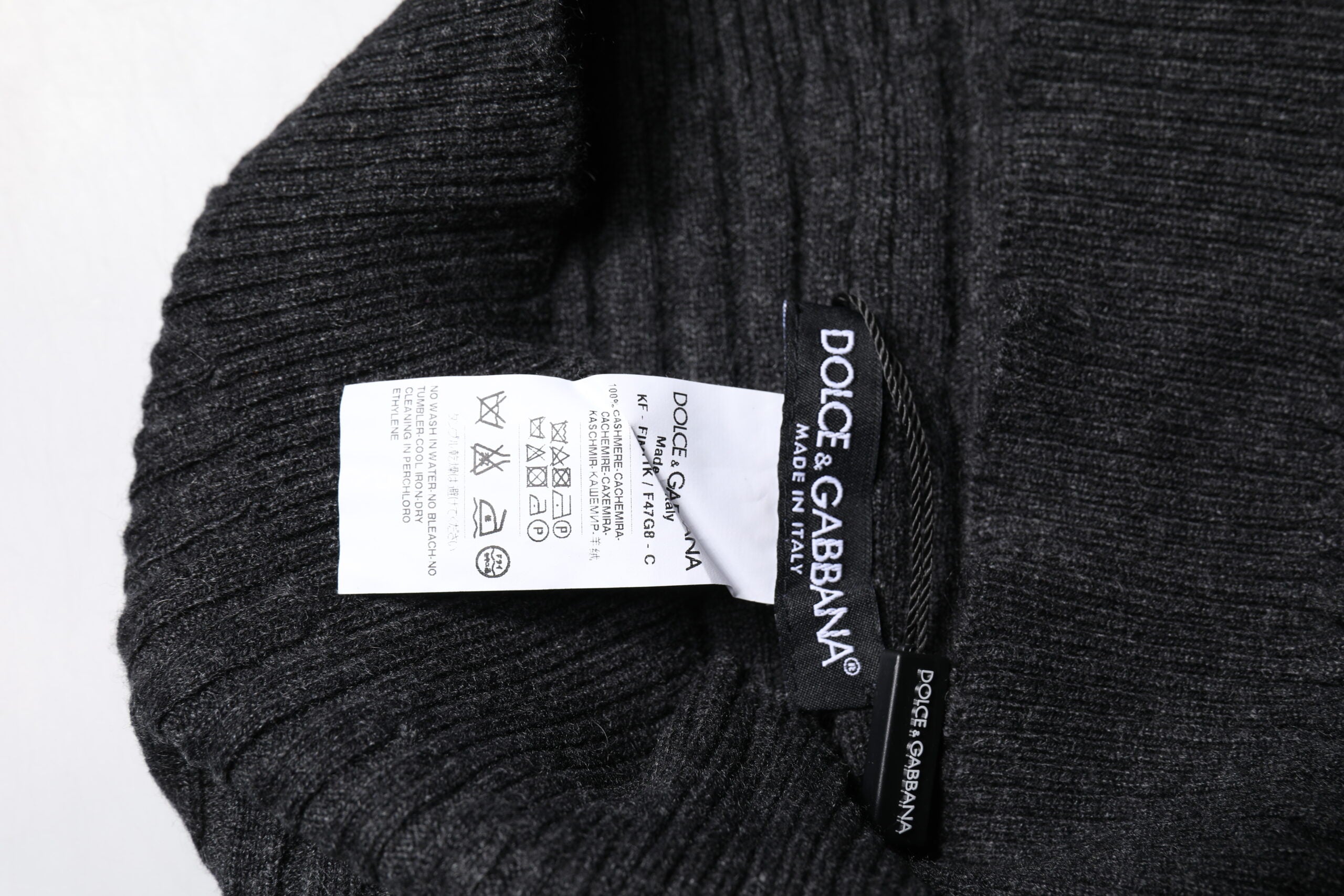 Dolce & Gabbana Black Cashmere Knitted Neck Warmer Foulard Men's Scarf