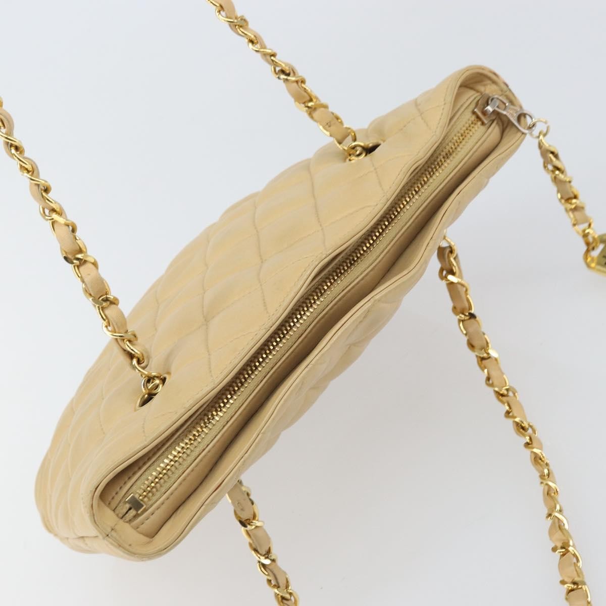 Chanel Vintage Cc Chain Shopper Quilted Leather Beige Leather Shoulder Bag Bag (Pre-Owned)