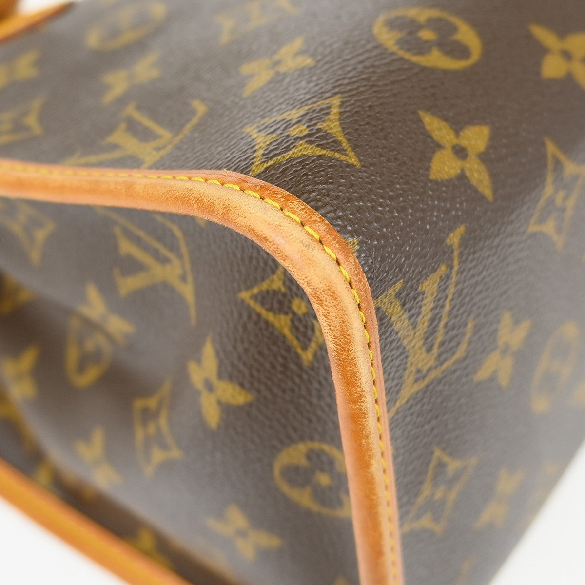 Louis Vuitton Popincourt Monogram Canvas Brown Canvas Shoulder Bag Bag (Pre-Owned)