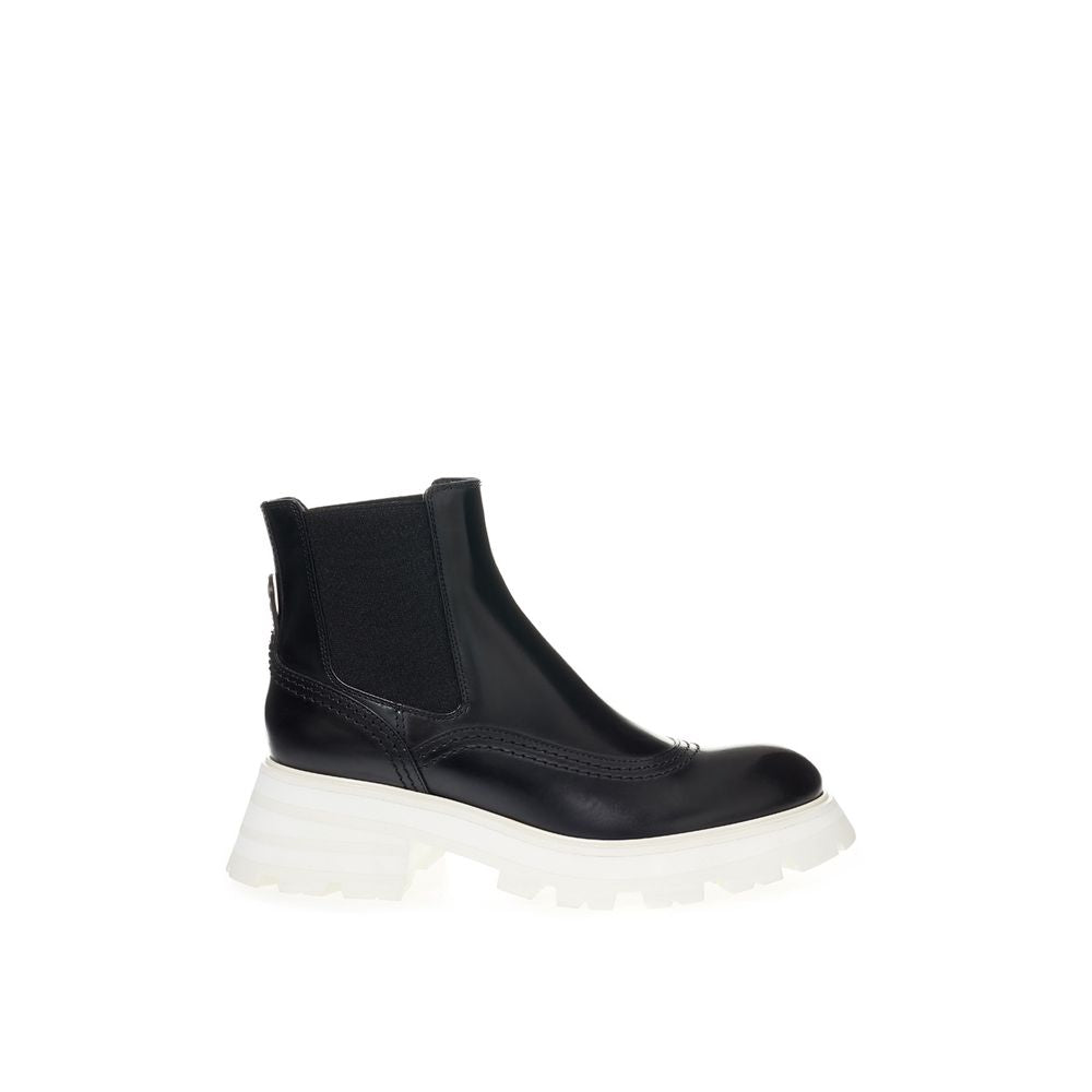 Alexander McQueen Black Leather Chelsea Women's Boots