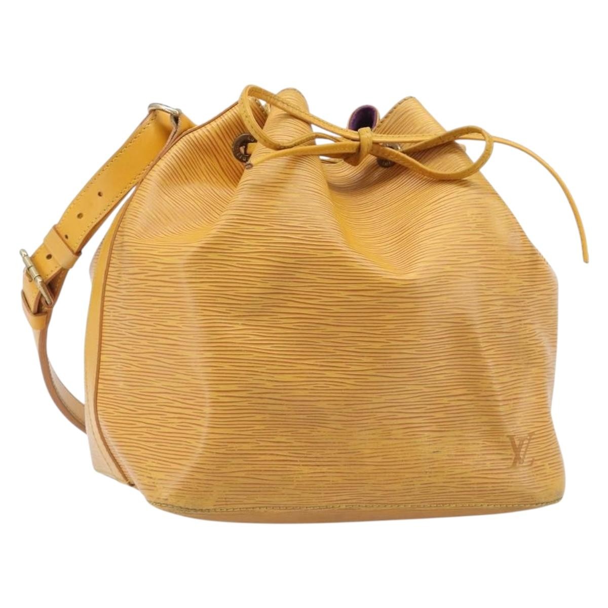 Louis Vuitton Petit Noe Epi Leather Yellow Leather Shoulder Bag Bag (Pre-Owned)