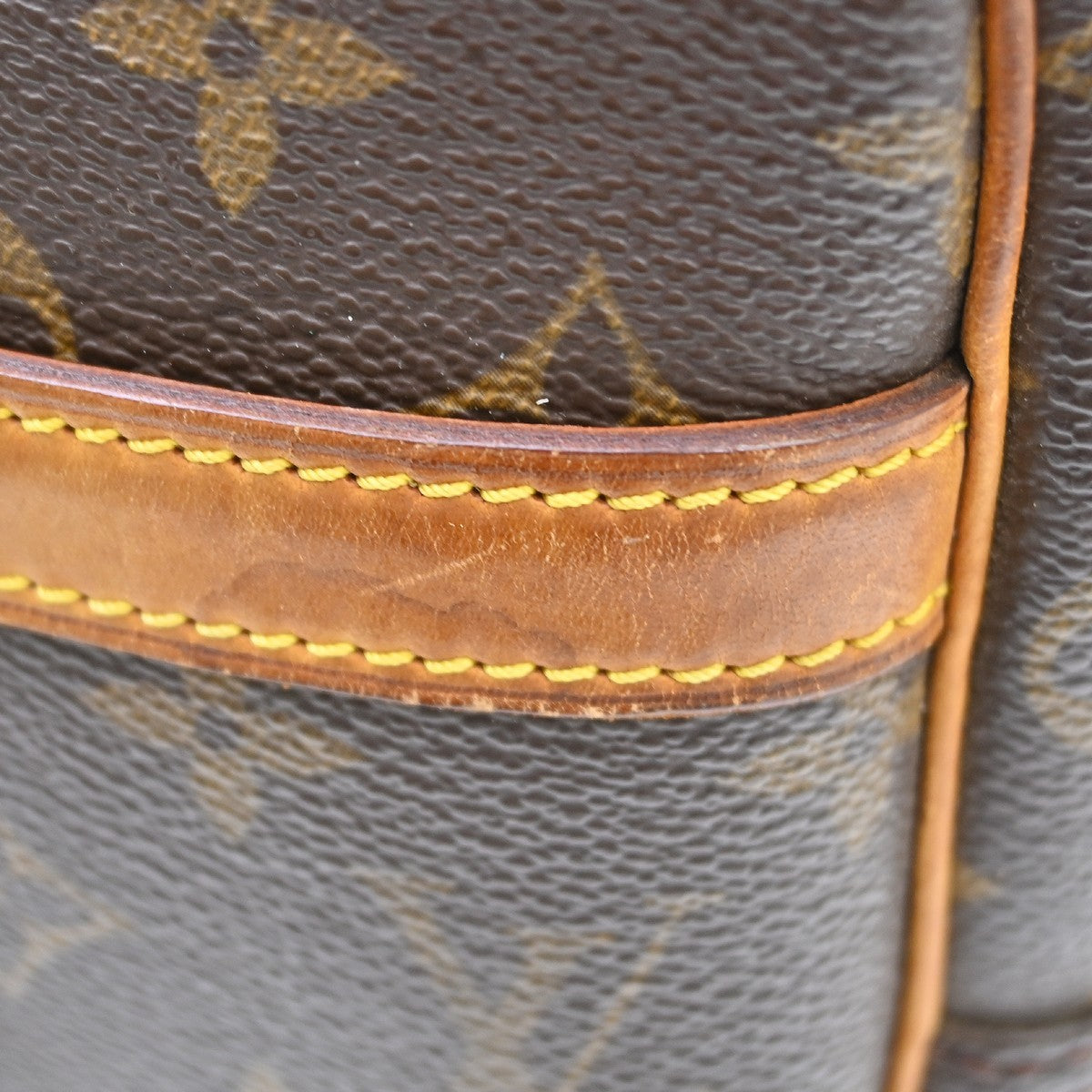 Louis Vuitton Reporter Monogram Brown Canvas Shoulder Bag Bag (Pre-Owned)