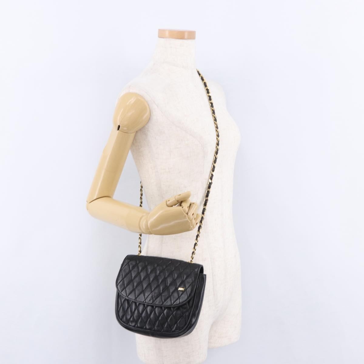 Bally Vintage Chain Quilted Leather Black Leather Shoulder Bag Bag (Pre-Owned)