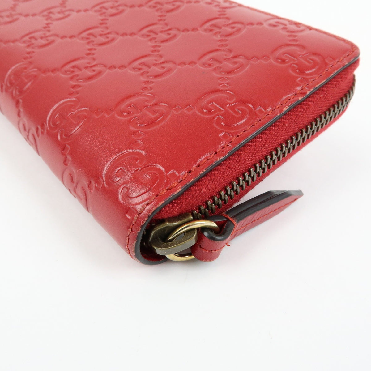 Gucci Cherries Wallet On Chain Guccissima Leather Red Leather Crossbody Bag Bag (Pre-Owned)