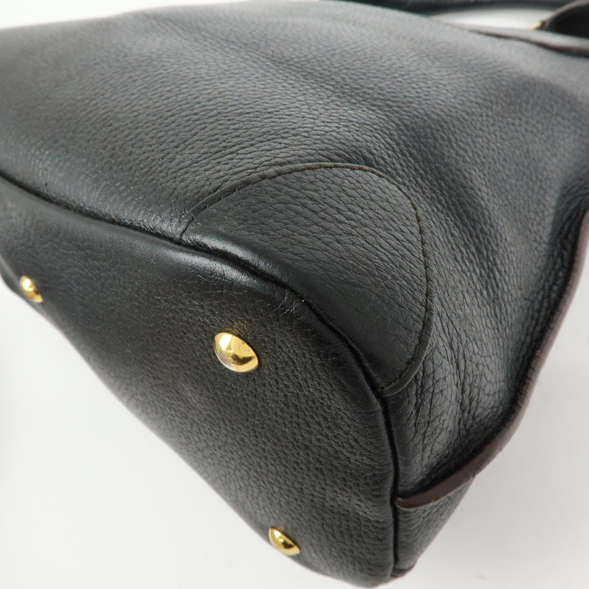 MCM Vintage Leather Black Leather Shoulder Bag Bag (Pre-Owned)