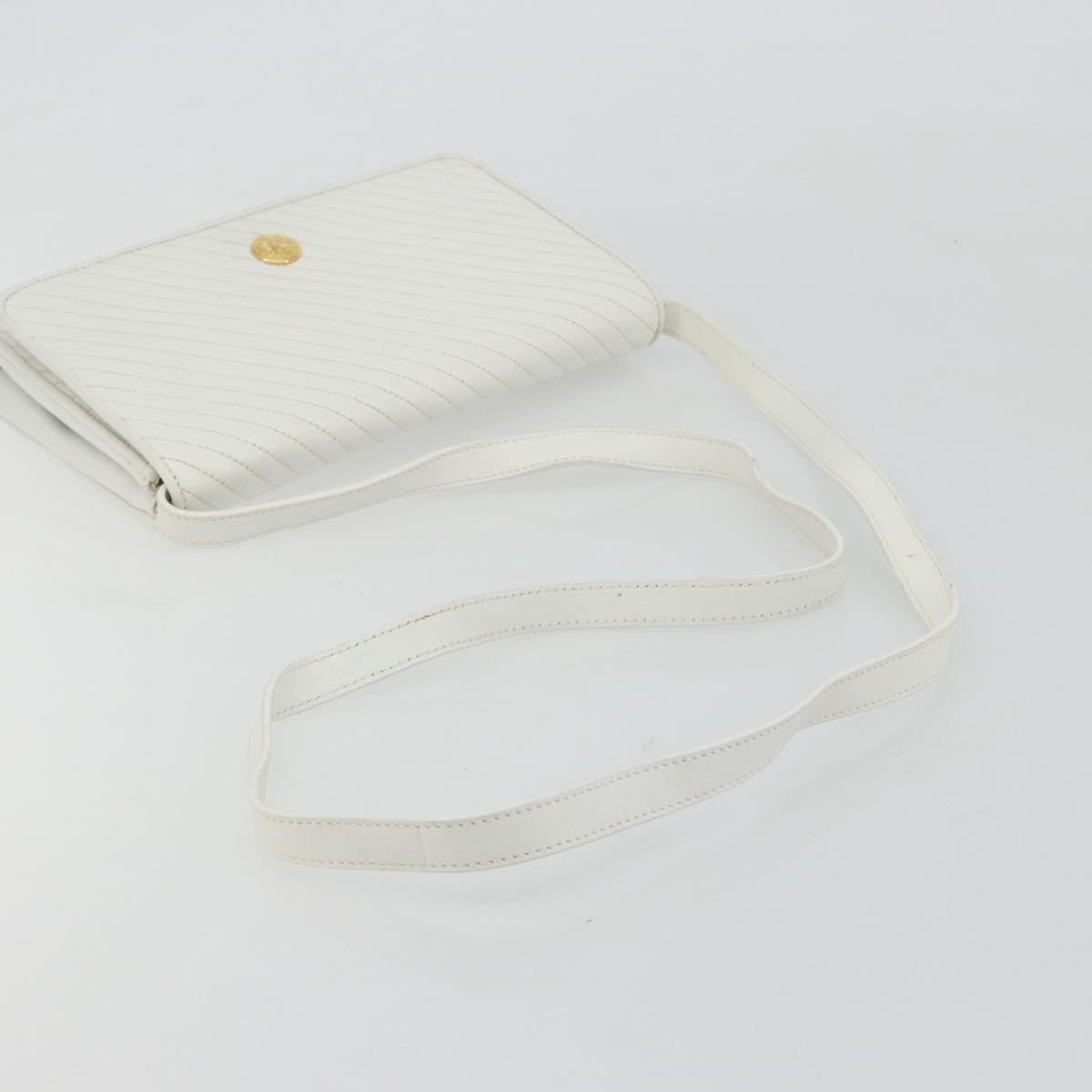 Celine Vintage Flap Quilted Leather White Leather Shoulder Bag Bag (Pre-Owned)