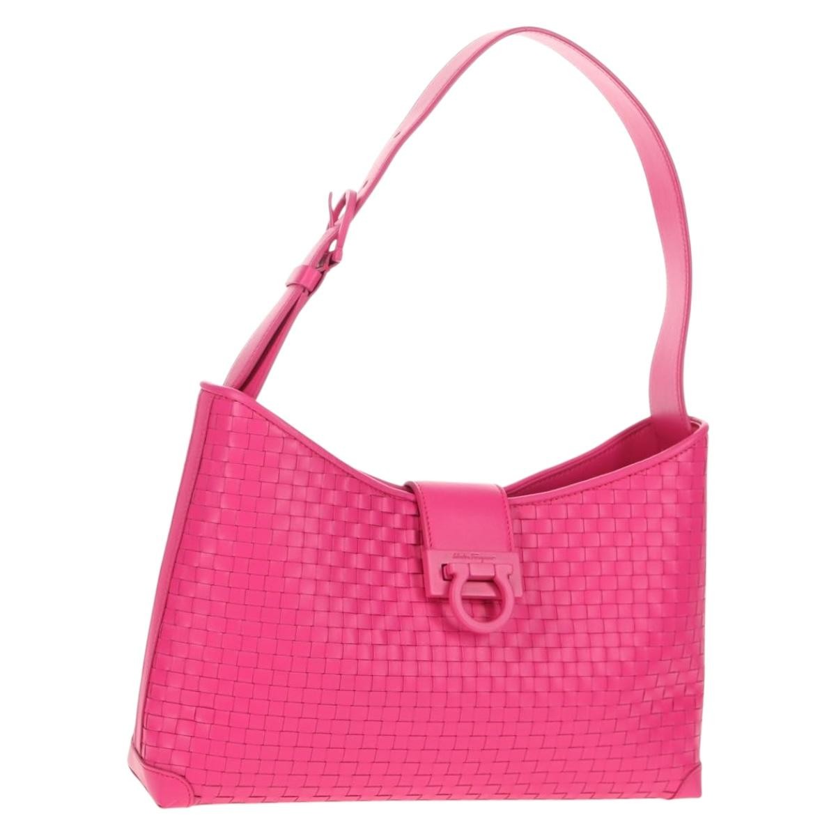 Salvatore Ferragamo Gancini Leather Pink Leather Shoulder Bag Bag (Pre-Owned)
