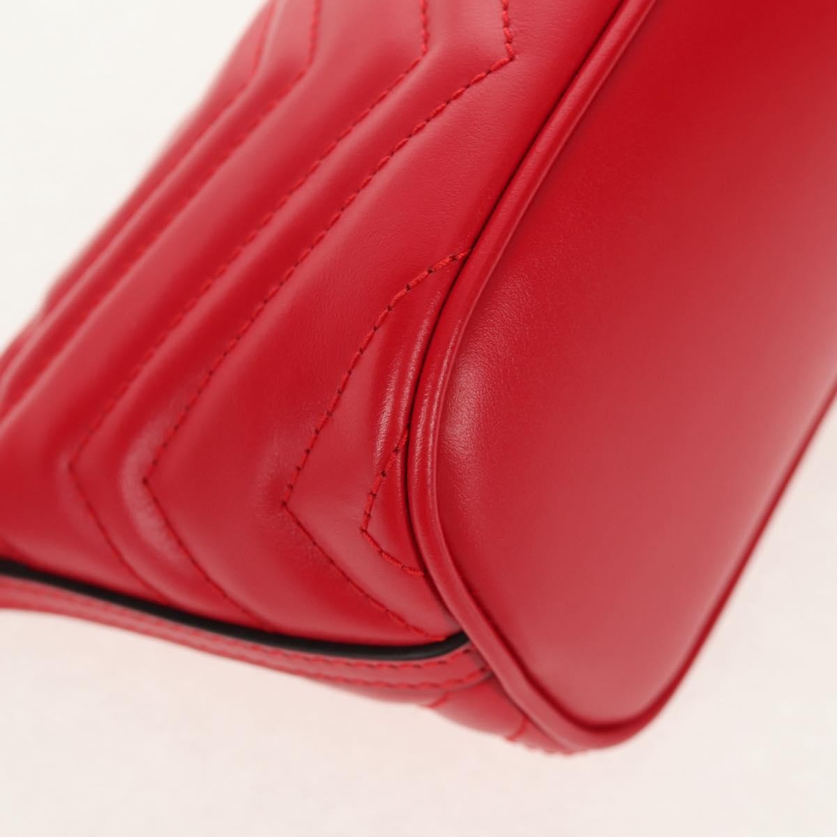 Gucci Gg Marmont Pochette Shoulder Matelasse Leather Red Leather Clutche & Pouche Bag (Pre-Owned)