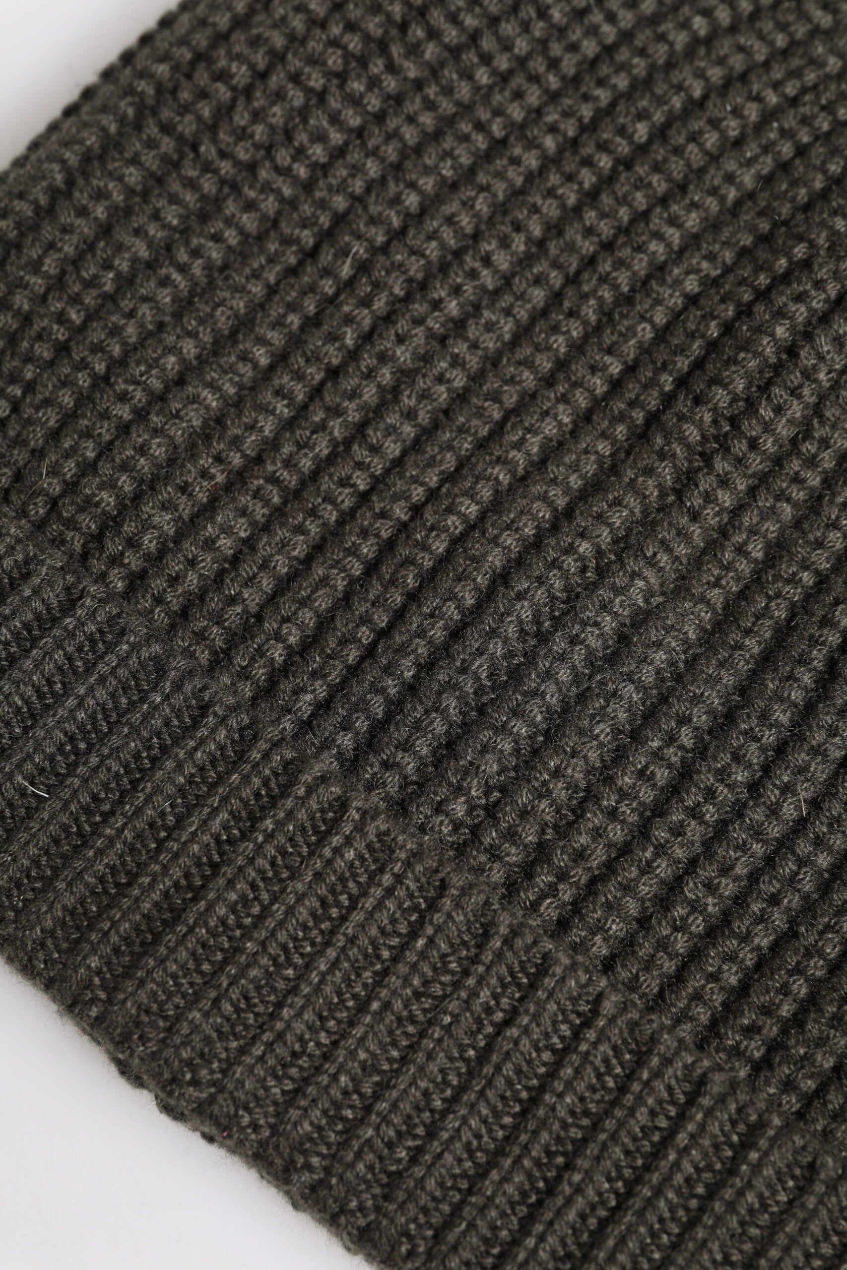 Dolce & Gabbana Dark Gray Cashmere Knit Winter Beanie Men's Hat