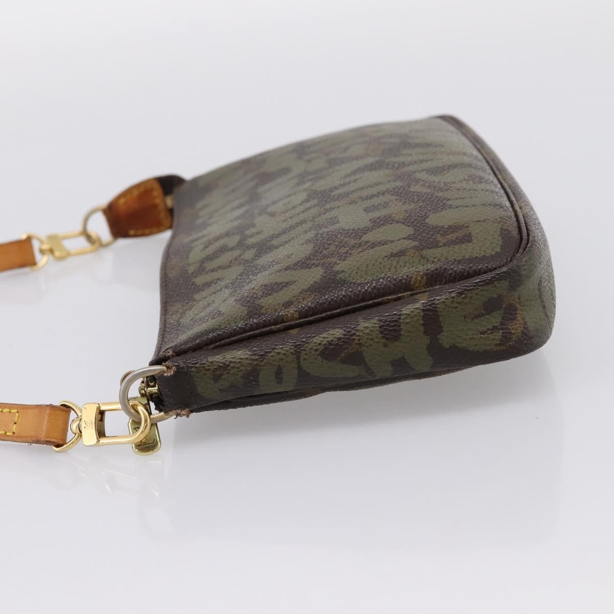 Louis Vuitton Pochette Accessoires Limited Edition Monogram Graffiti Khaki Canvas Clutche & Pouche Bag (Pre-Owned)