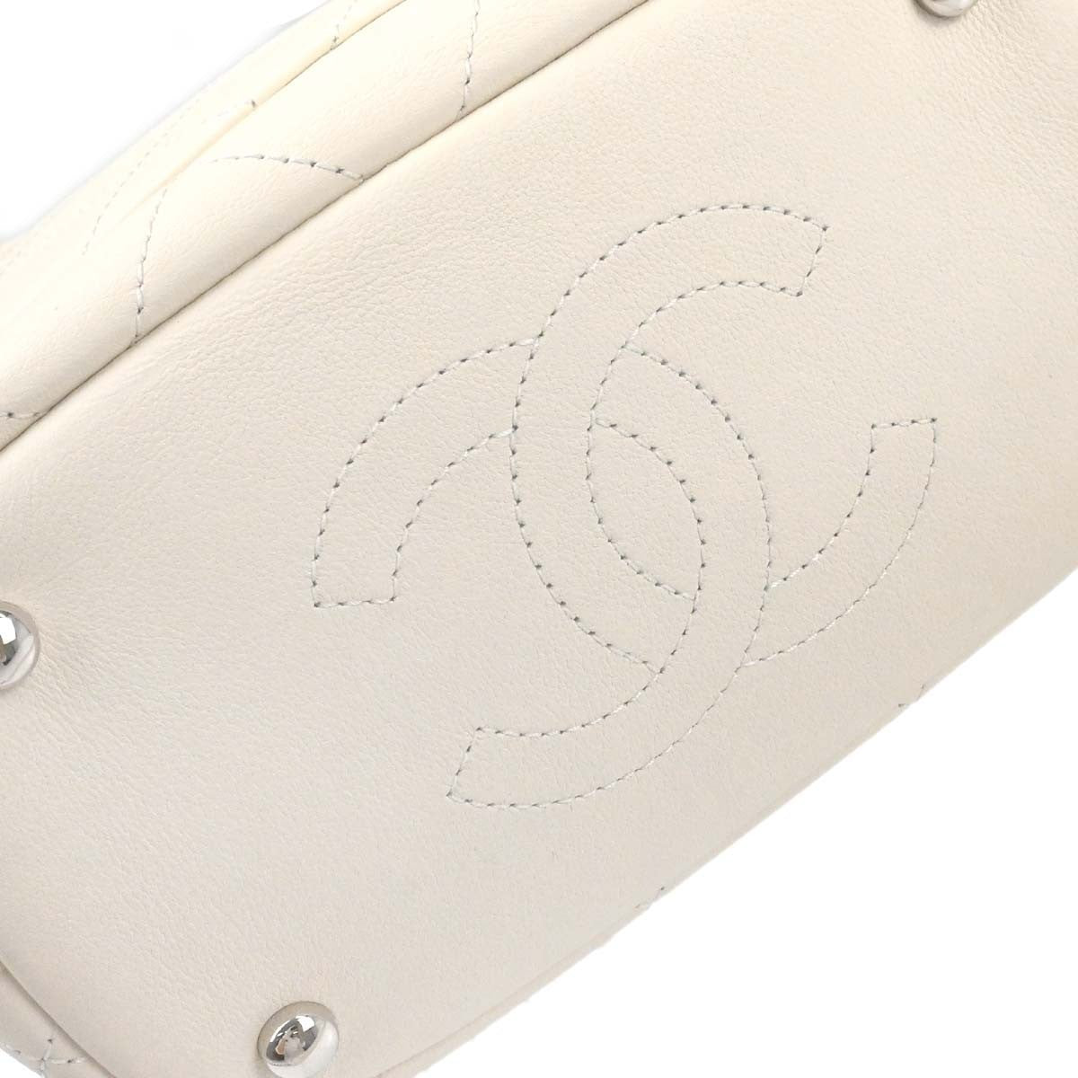Chanel Cc Top Handle Bucket Stitched Calfskin White Leather Handbag (Pre-Owned)