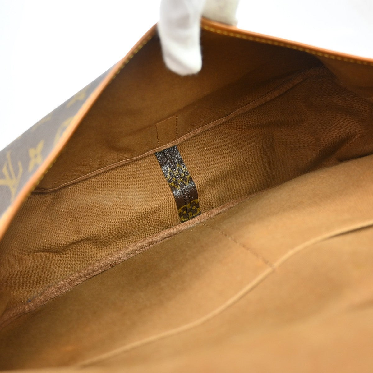 Louis Vuitton Saumur Monogram Canvas Brown Canvas Handbag (Pre-Owned)