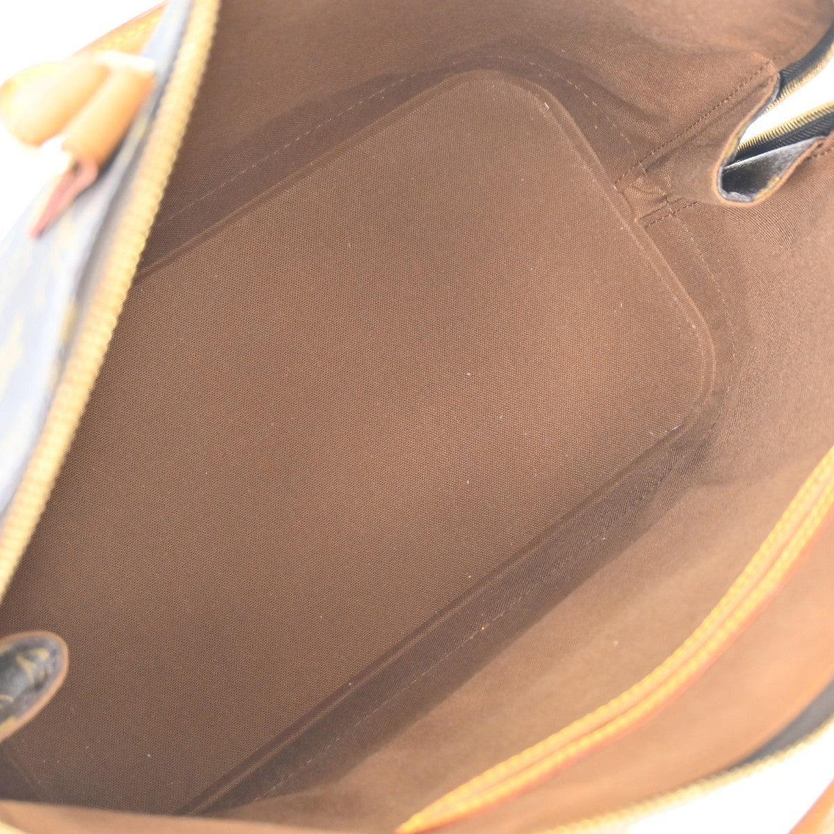 Louis Vuitton Alma Monogram Canvas Brown Canvas Handbag (Pre-Owned)