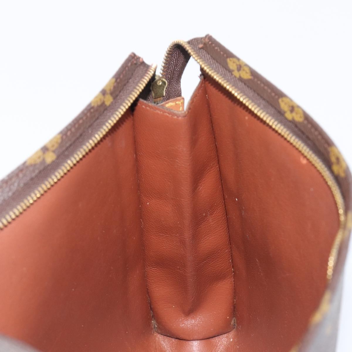 Louis Vuitton Toiletry Pouch Monogram Canvas Brown Canvas Clutche & Pouche Bag (Pre-Owned)