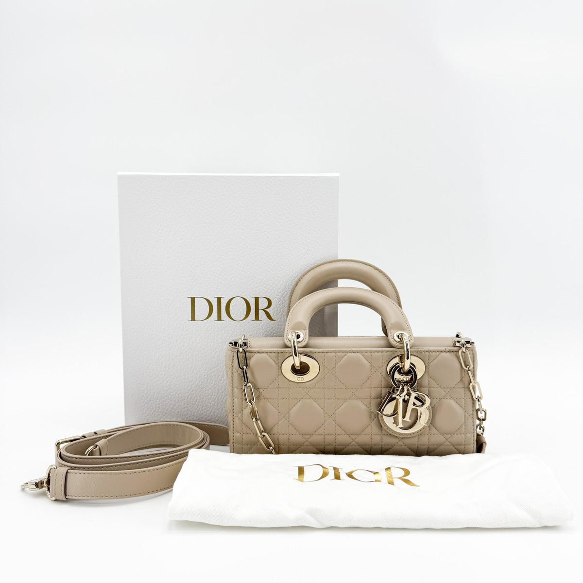 Christian Dior Lady D-Joy Cannage Quilt Lambskin Beige Leather Handbag (Pre-Owned)