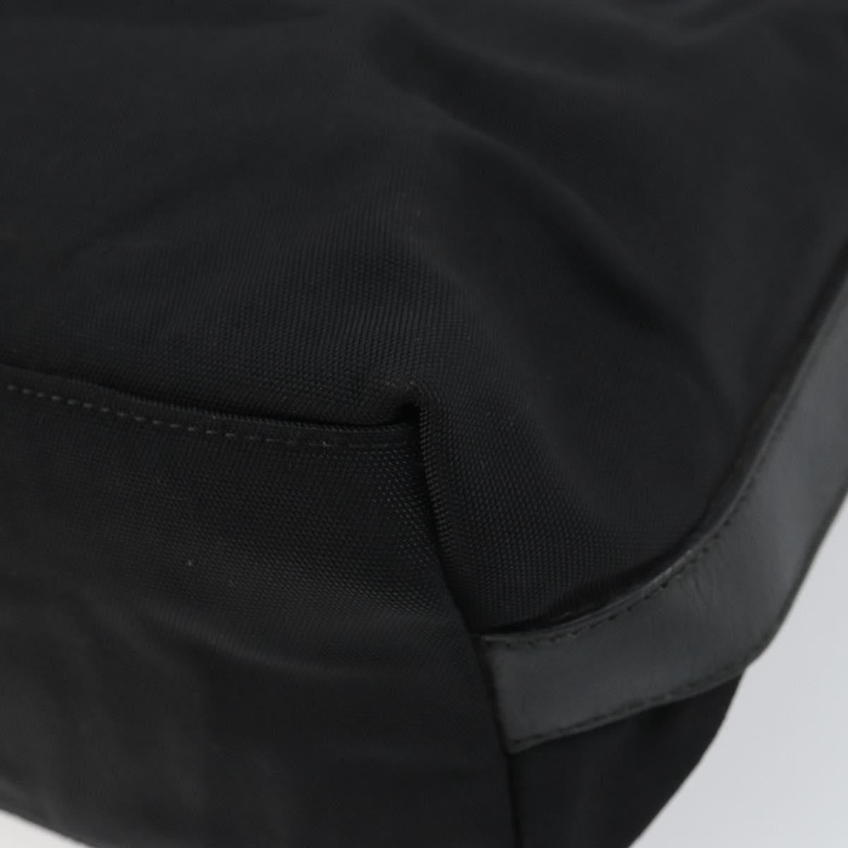 Gucci Zip Hobo Nylon Black Nylon Handbag (Pre-Owned)