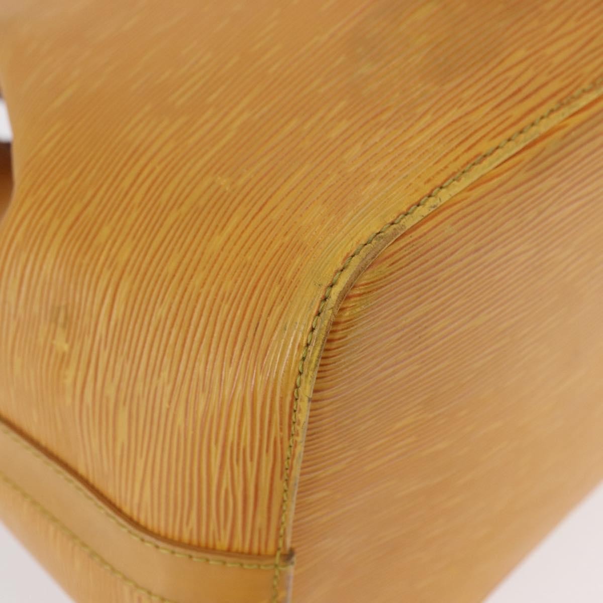 Louis Vuitton Petit Noe Epi Leather Yellow Leather Shoulder Bag Bag (Pre-Owned)