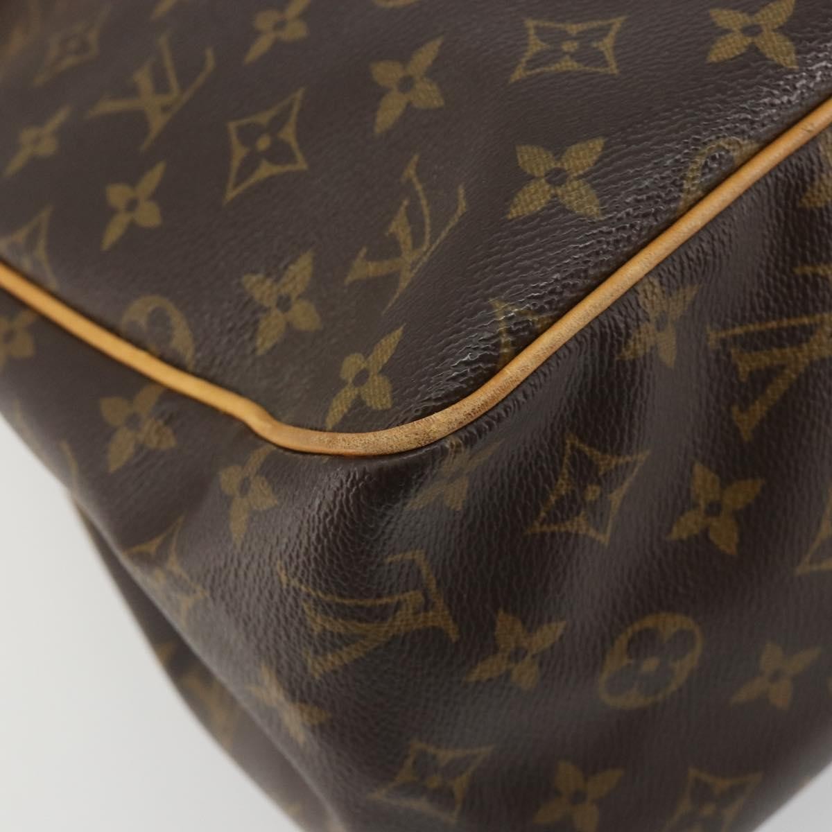 Louis Vuitton Batignolles Monogram Canvas Brown Canvas Shoulder Bag Bag (Pre-Owned)