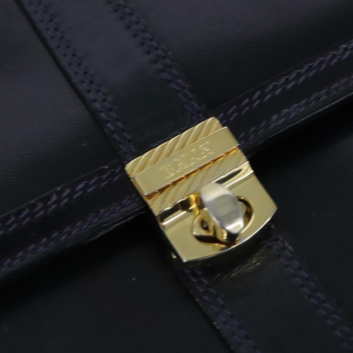 Bally Vintage Leather Black Leather Shoulder Bag Bag (Pre-Owned)