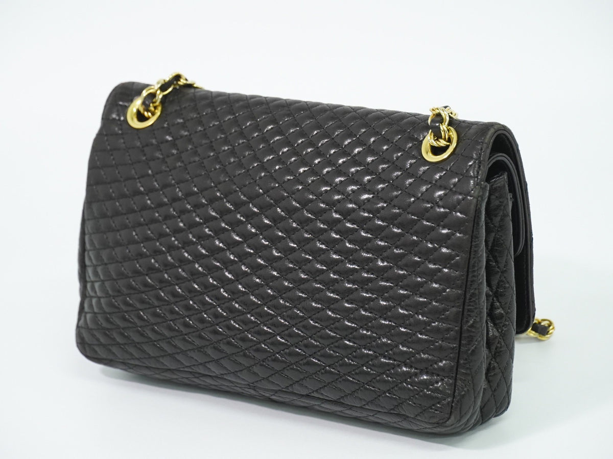 Bally Vintage Chain Quilted Leather Black Leather Shoulder Bag Bag (Pre-Owned)