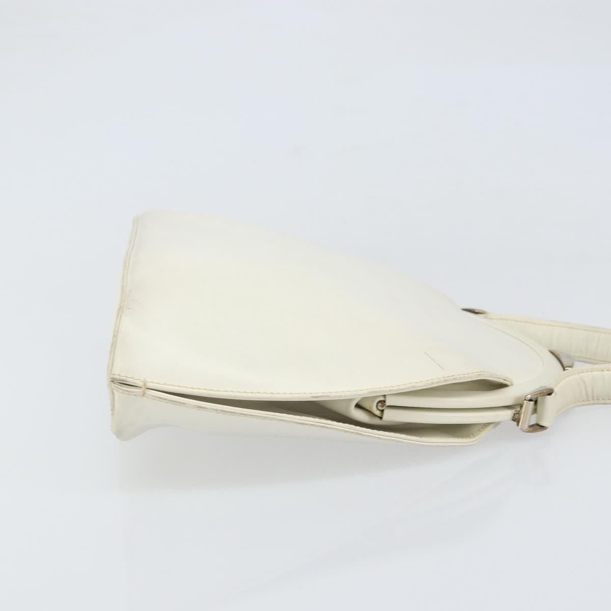 Gucci Vintage Leather White Leather Handbag (Pre-Owned)