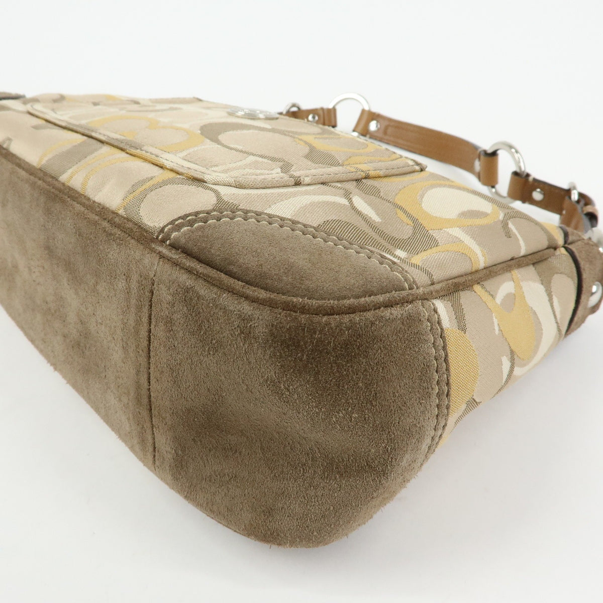 Coach Shoulder Canvas Beige Canvas Handbag (Pre-Owned)