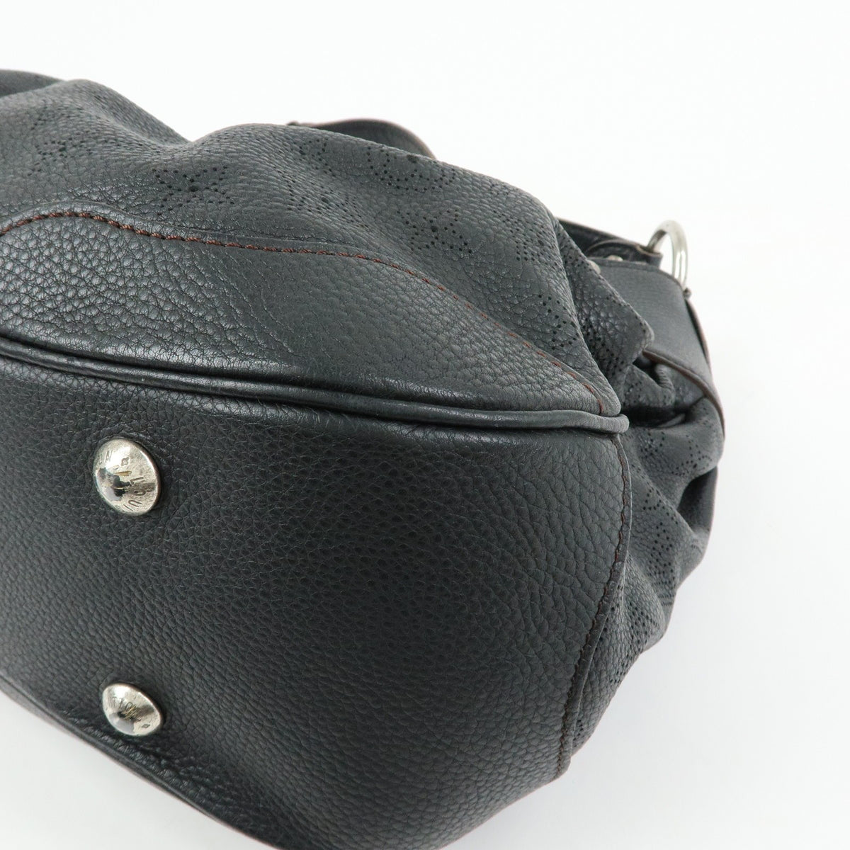 Louis Vuitton Solar Mahina Leather Black Leather Handbag (Pre-Owned)