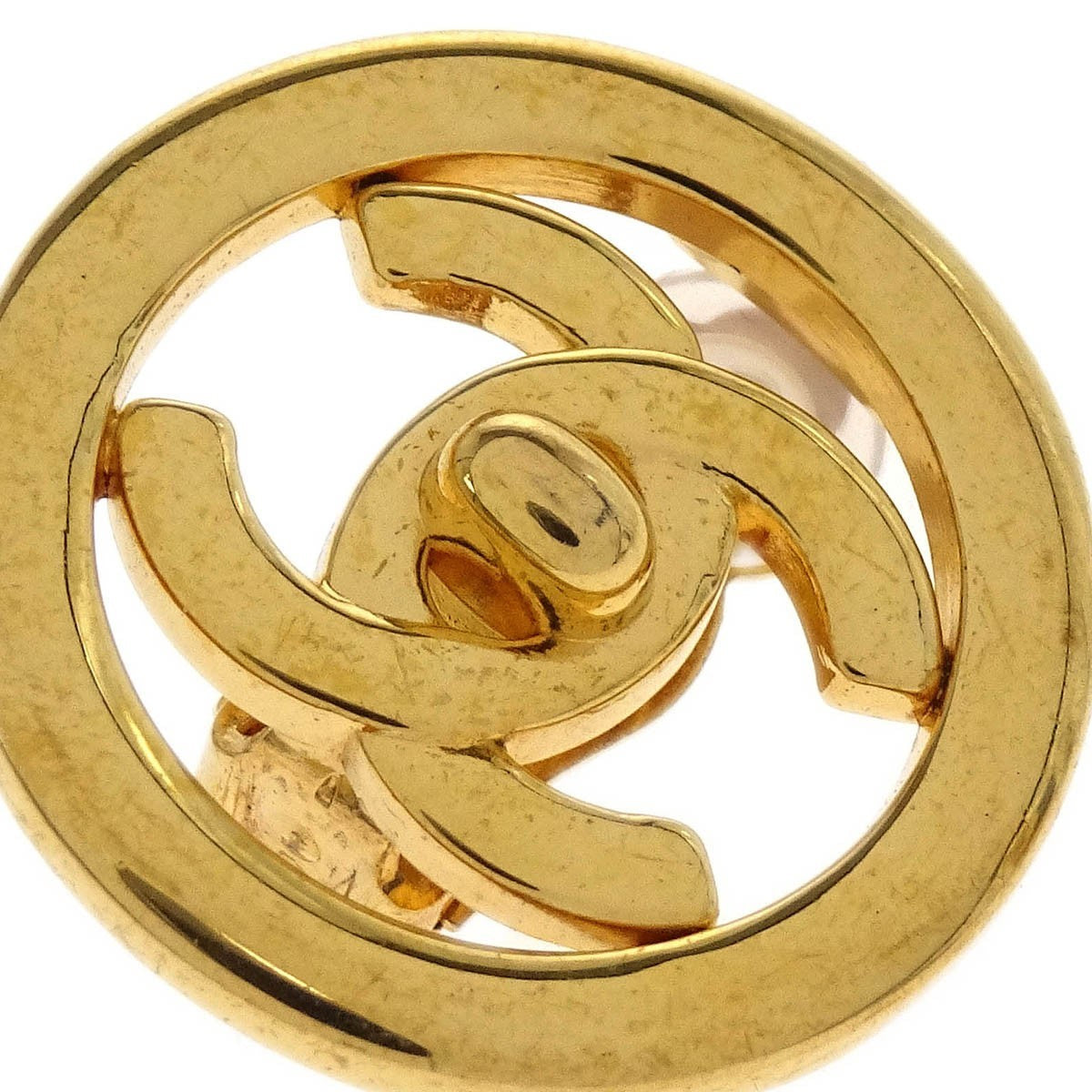 Chanel Cc Round Metal Gold Gold_Plated Earrings Jewelry (Pre-Owned)