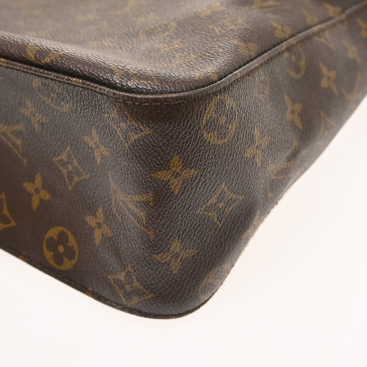 Louis Vuitton Looping Monogram Canvas Brown Canvas Handbag (Pre-Owned)