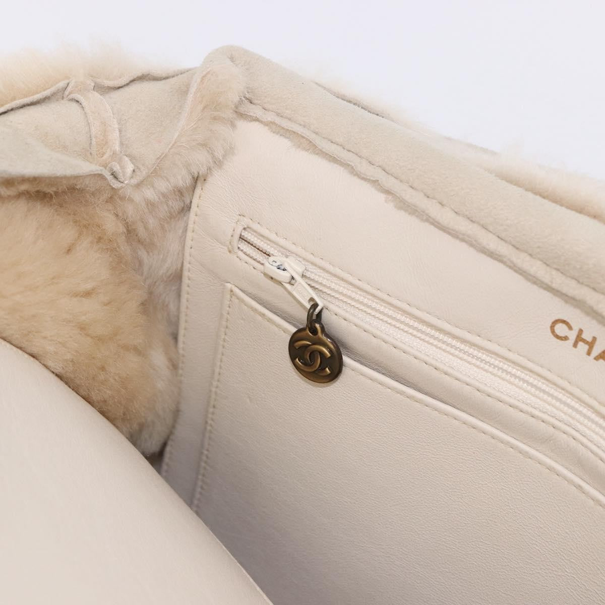 Chanel Vintage East West Tote Shearling And Suede Beige Leather Tote Bag Bag (Pre-Owned)