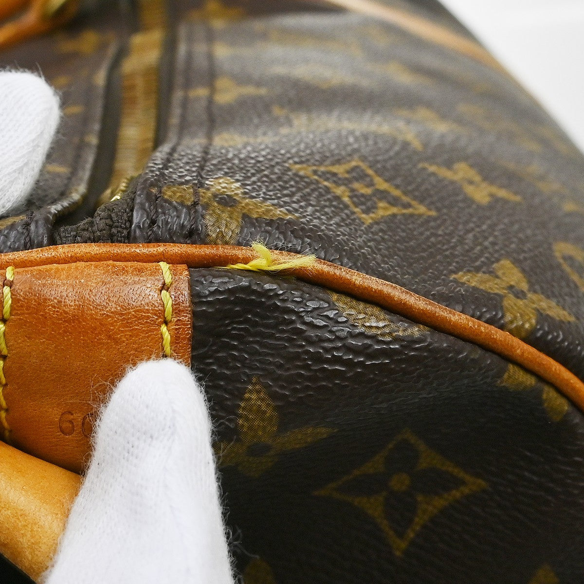 Louis Vuitton Keepall Bandouliere Monogram Canvas Brown Canvas Travel Bag Bag (Pre-Owned)