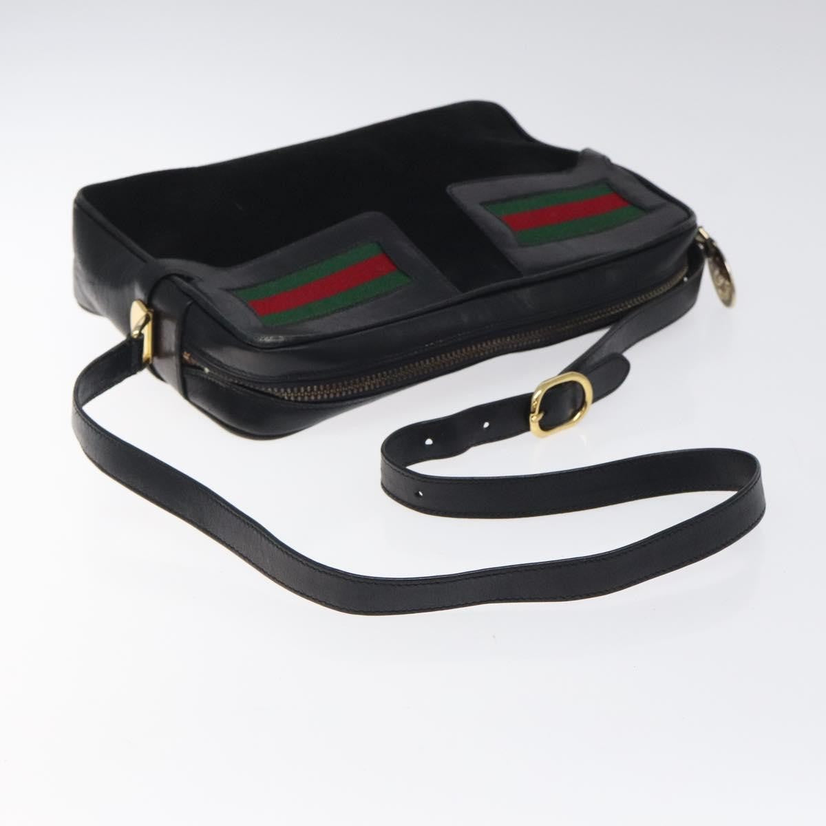 Gucci Sherry Line Shoulder Suede Black Suede Handbag (Pre-Owned)