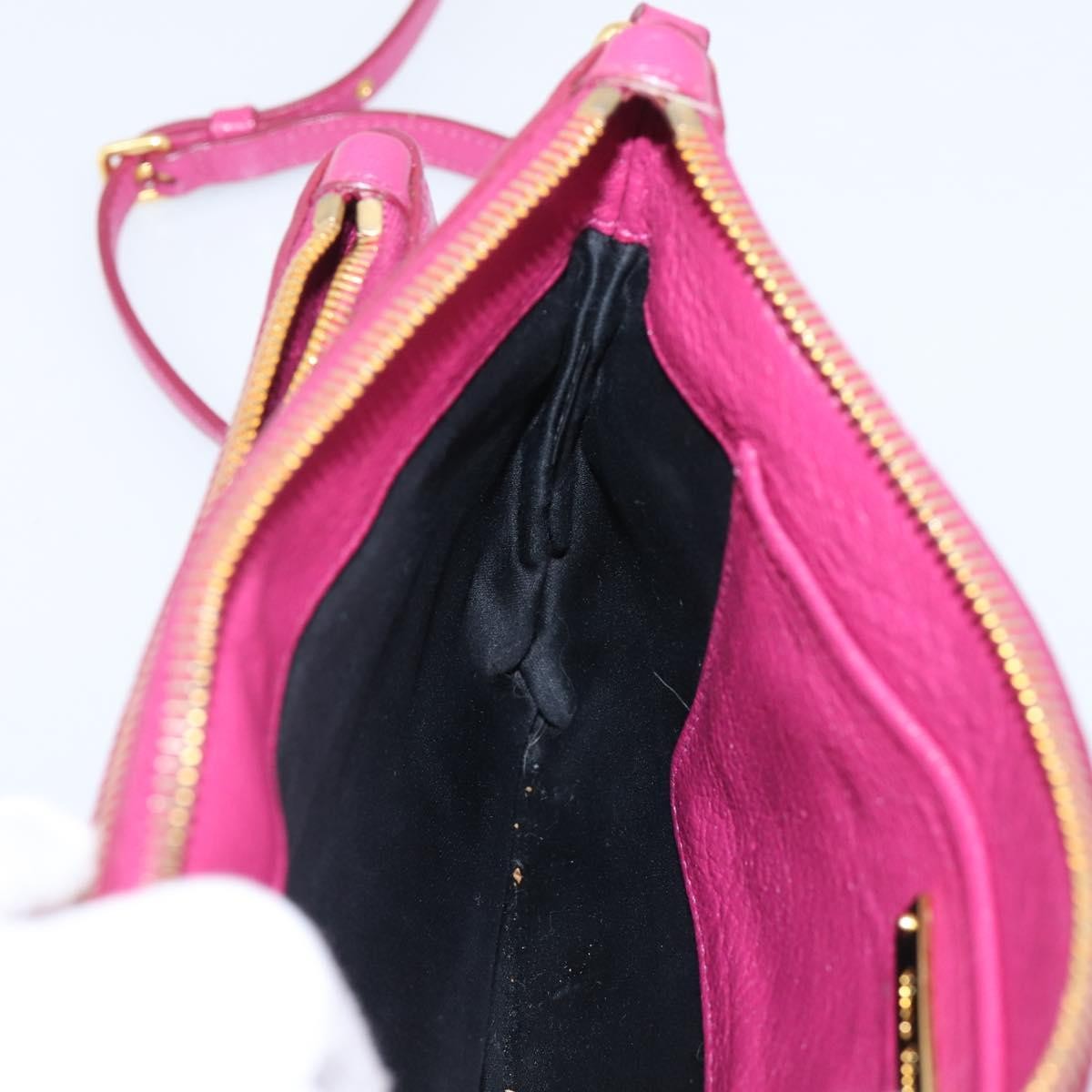 Miu Miu Madras Double Zip Leather Pink Leather Crossbody Bag Bag (Pre-Owned)