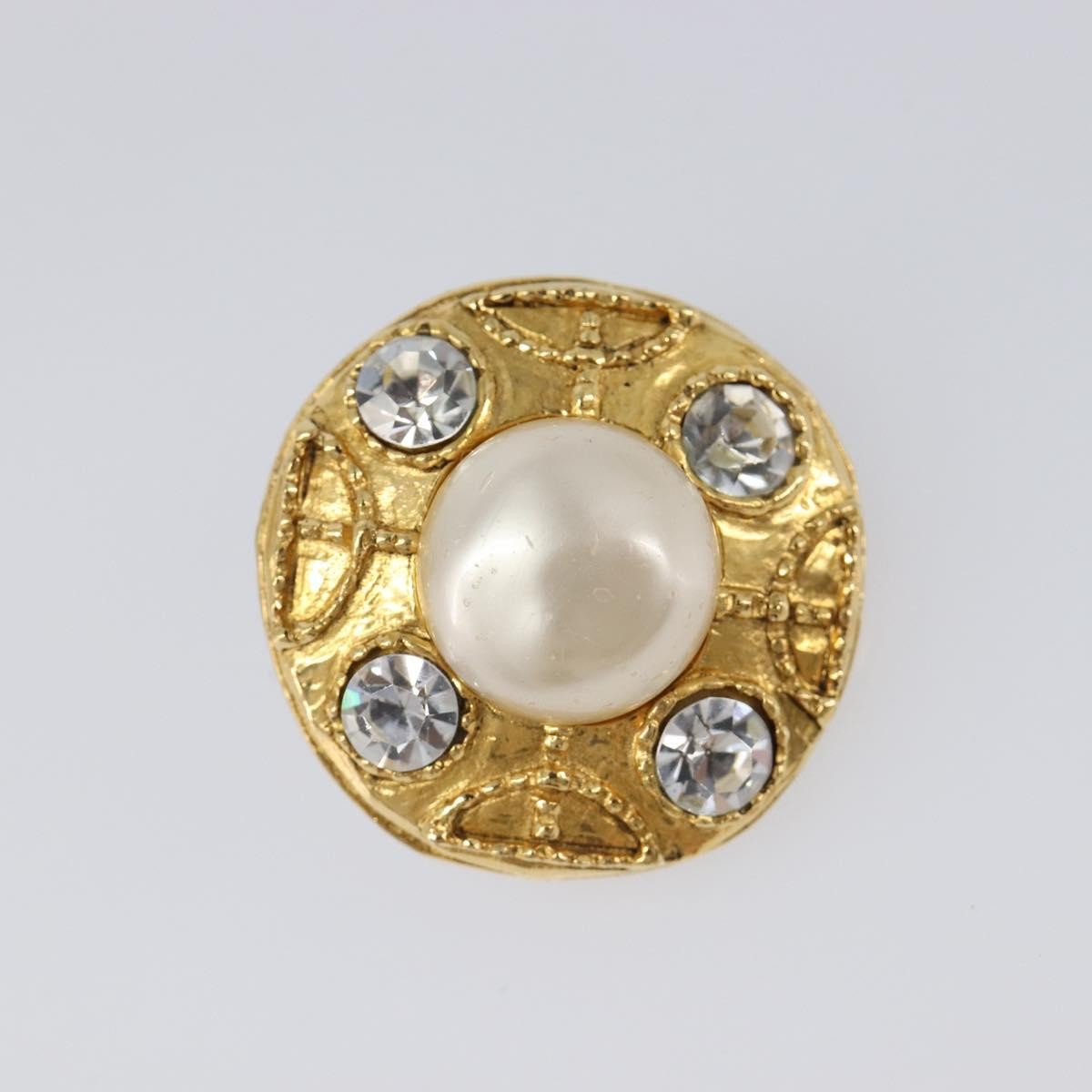 Chanel Vintage Round Clip-On Metal With Faux Pearl Gold Metal Earrings Jewelry (Pre-Owned)